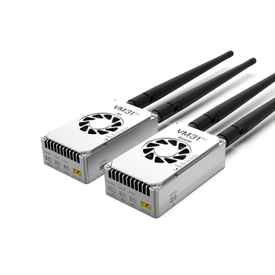 VM31 Video&amp;Data&amp;RC link ha due frequenze opzionali ((800MHz、1.4 GHz) con una gamma di trasmissione di 15 km (aria-terra).